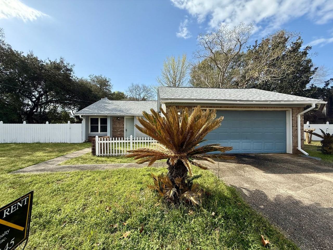 106 Pinehaven Dr - Photo 2 of 15