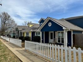 featured image of 2300 Airline Dr #2305
