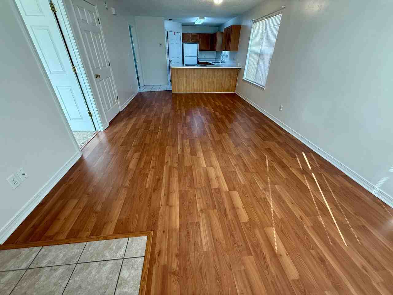 573 Florosa Ct - Photo 4 of 7