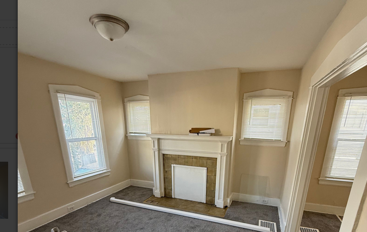 808 S 36th St - Photo 3 of 11