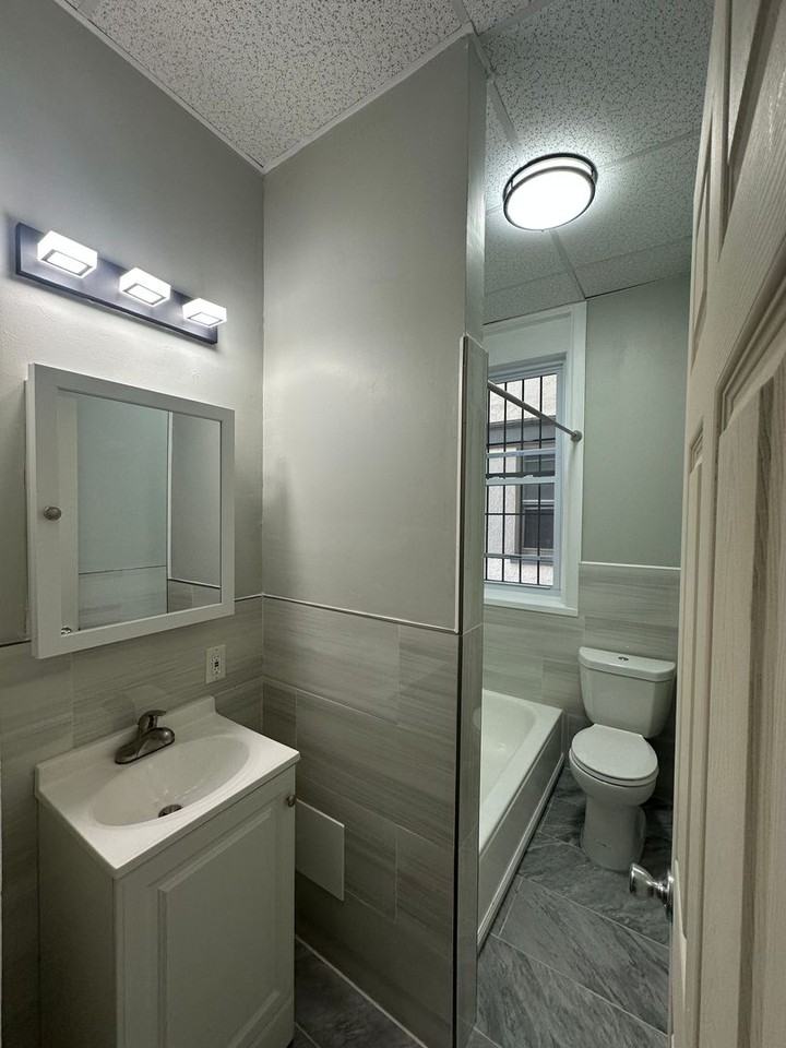 Cedar Tower - Photo 5 of 13