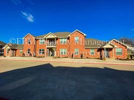 featured image of 1203 N Clay St #122