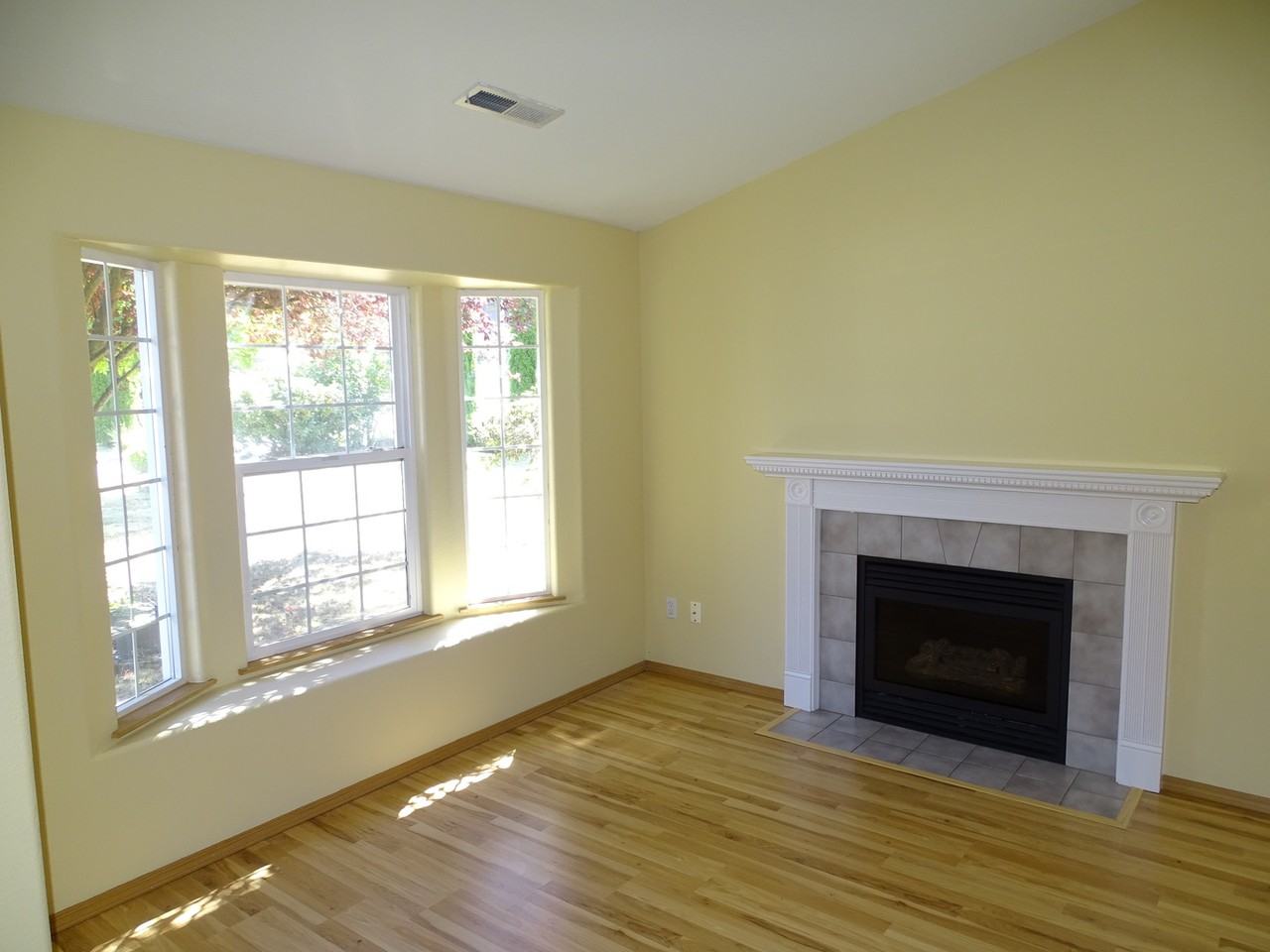 2917 Northwest Watkins Court - Photo 4 of 16