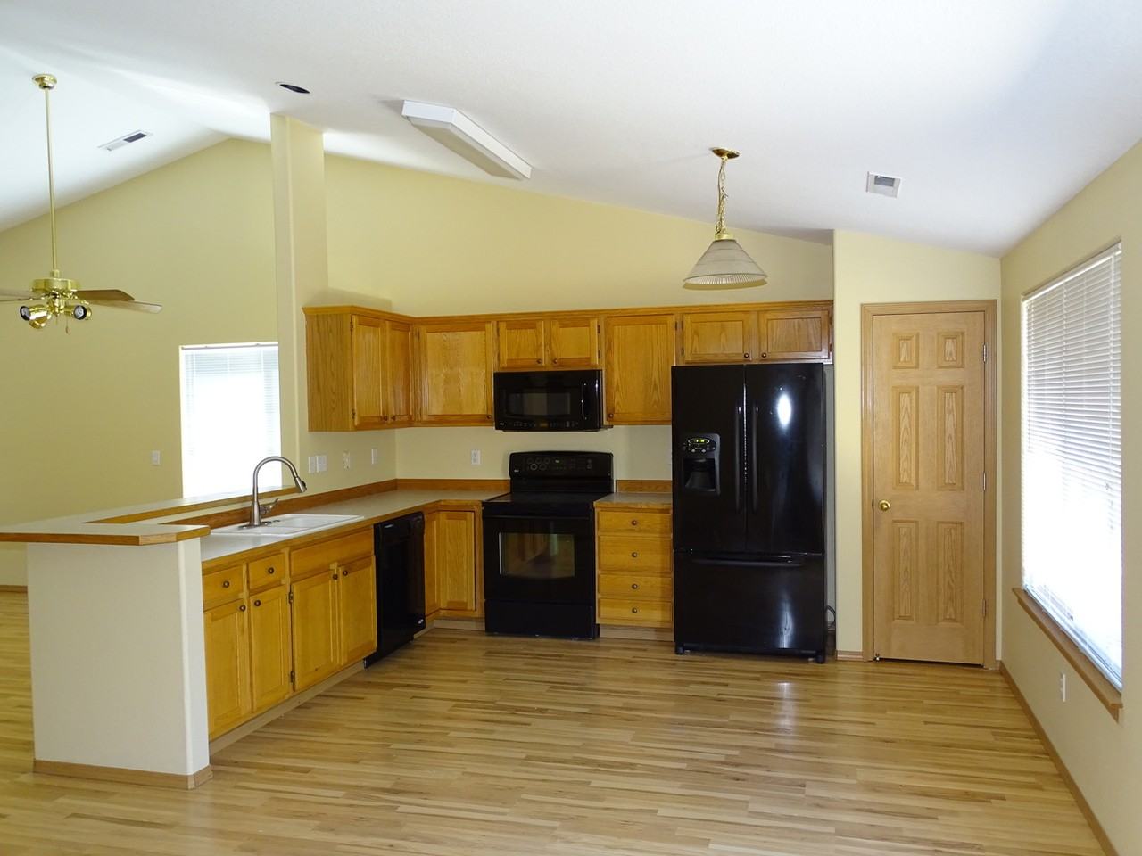 2917 Northwest Watkins Court - Photo 7 of 16