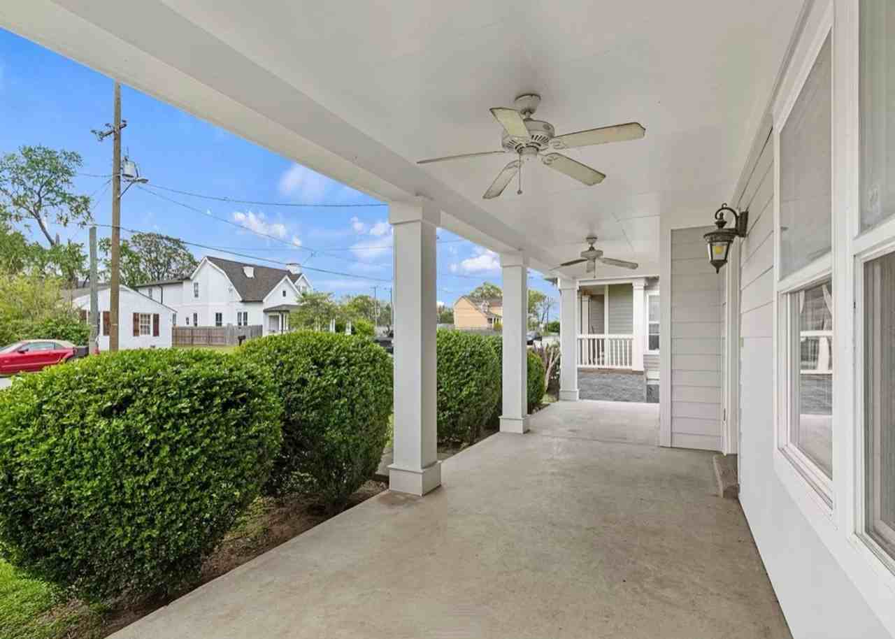 222 Treutland Ave - Photo 4 of 29