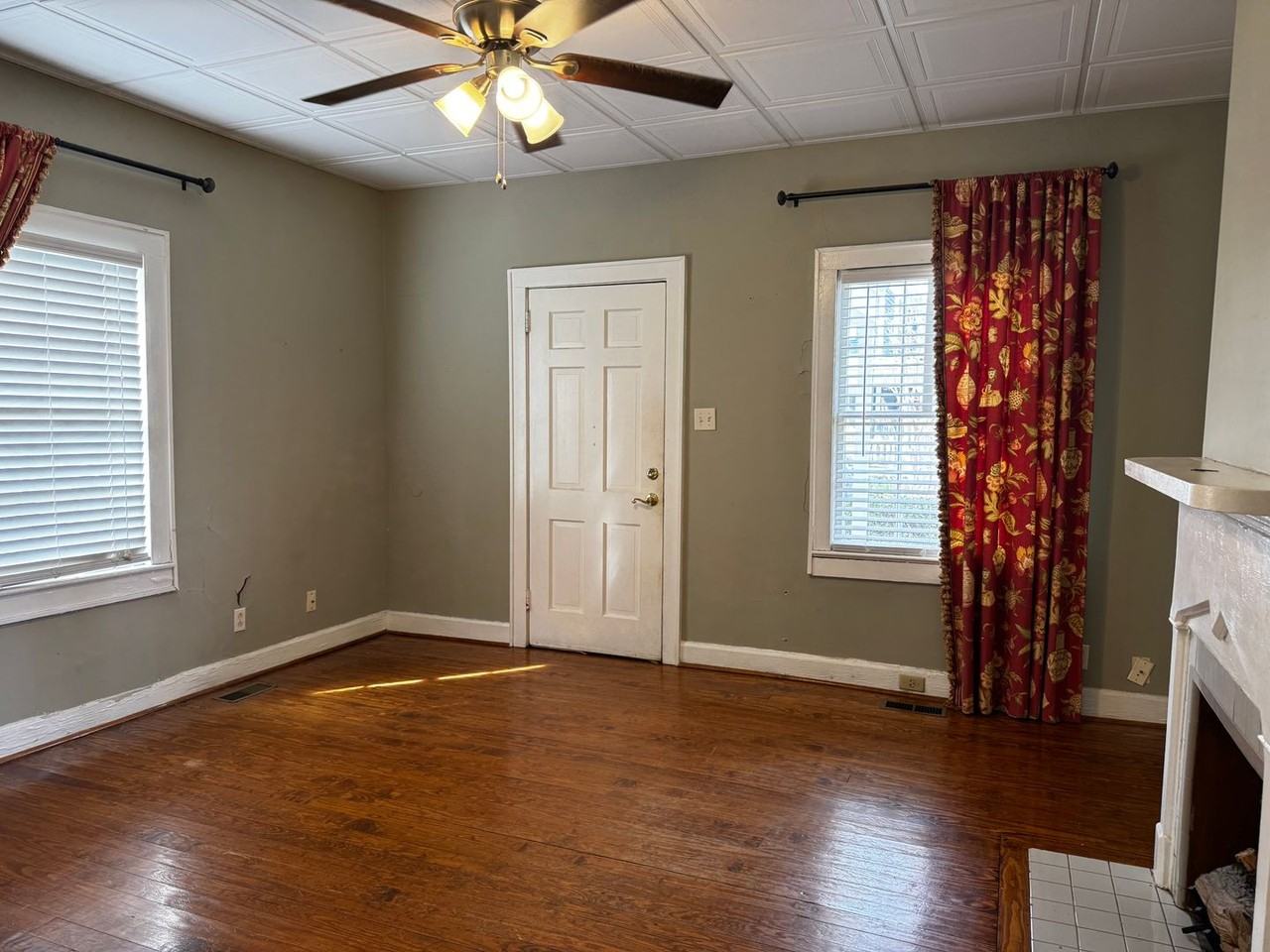 414A Metcalf St - Photo 2 of 17