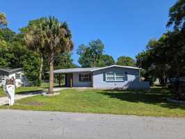 featured image of 11 N Harrison St