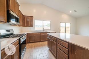 352 N Millard Ave - Photo 1 of 1