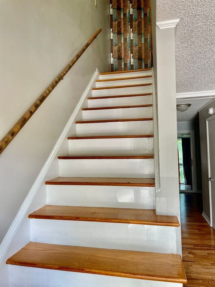 100 Smoke Rise Cir - Photo 3 of 19