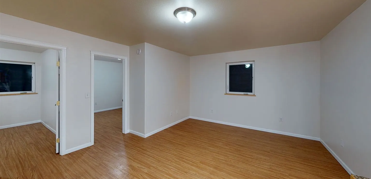 1853 Blackburn Way - Photo 3 of 9