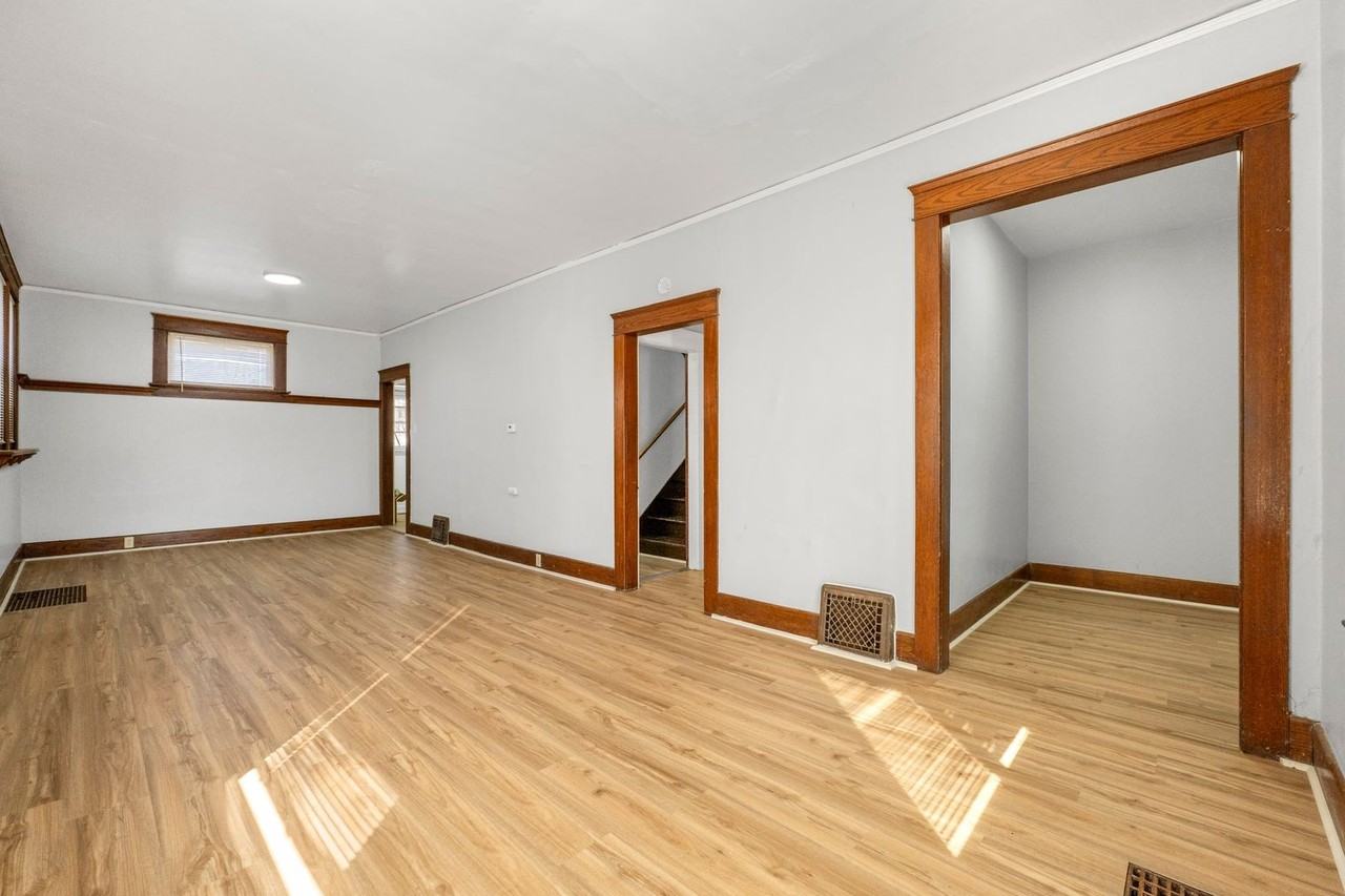 2118 Webster St - Photo 2 of 36