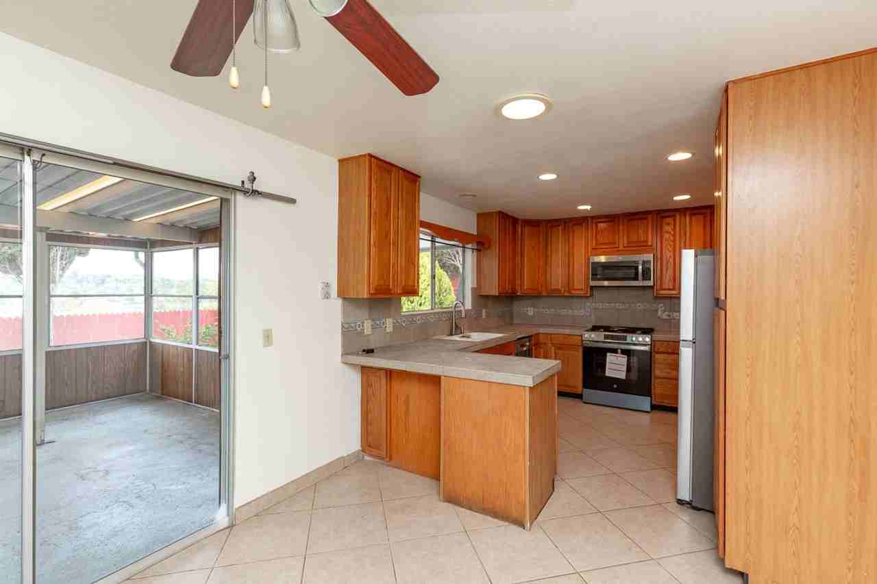 3725 Orion Dr - Photo 3 of 29