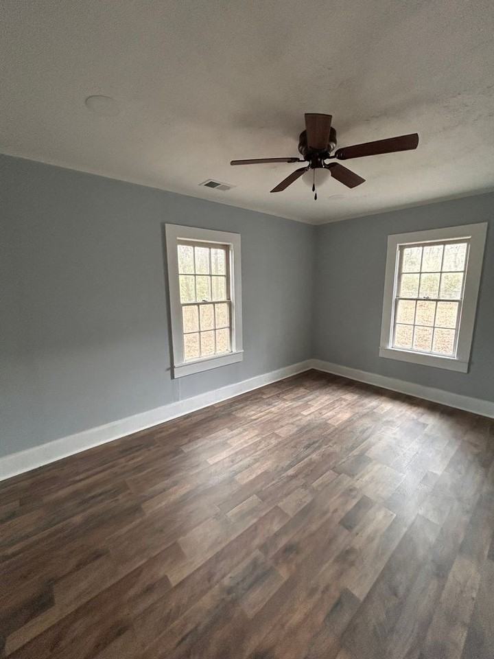 5365 W Oglethorpe Hwy - Photo 2 of 48