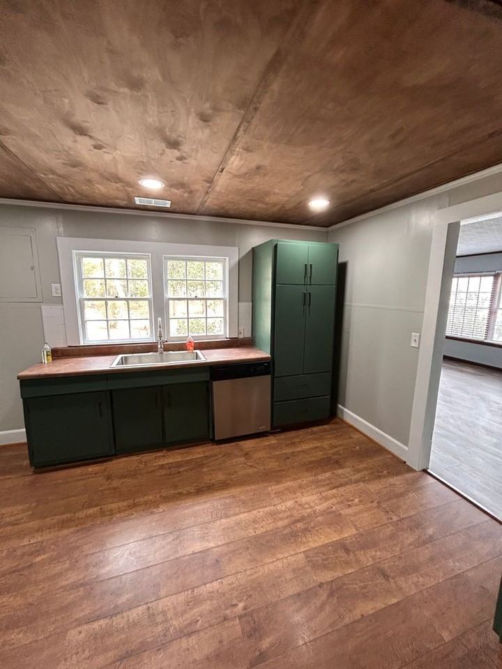 5365 W Oglethorpe Hwy - Photo 7 of 48