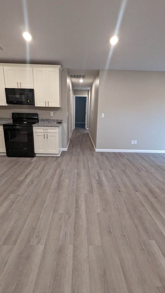 Brand-New Duplex – Available May 1, 2025! - Photo 4 of 15