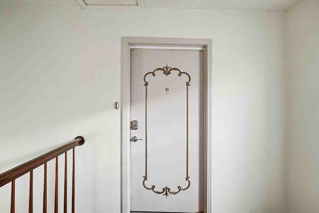 102 Ruelle #208D - Photo 2 of 24