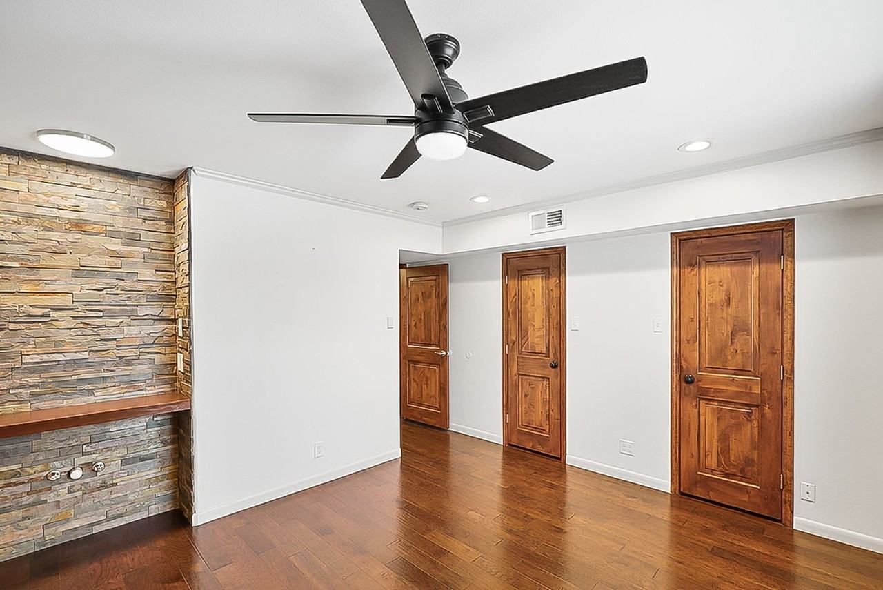 102 Ruelle #208D - Photo 5 of 24