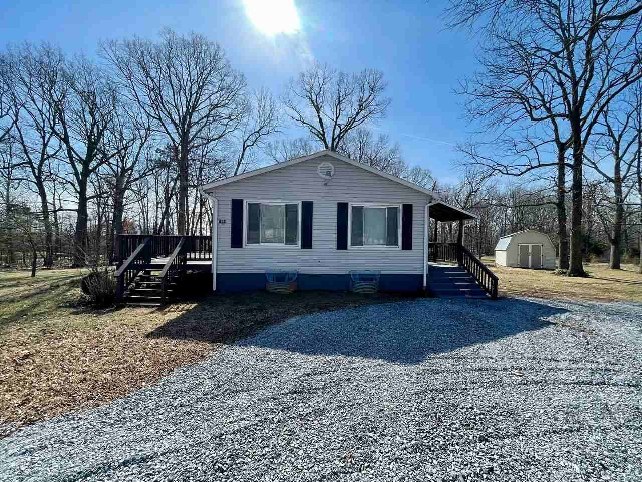 1074 Wisecarver Rd - Photo 3 of 19