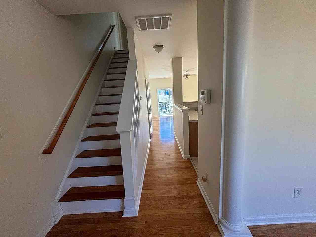 2130 Sunny Cove Dr - Photo 5 of 15