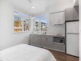 123 Se 13th Ave - Photo 1 of 1