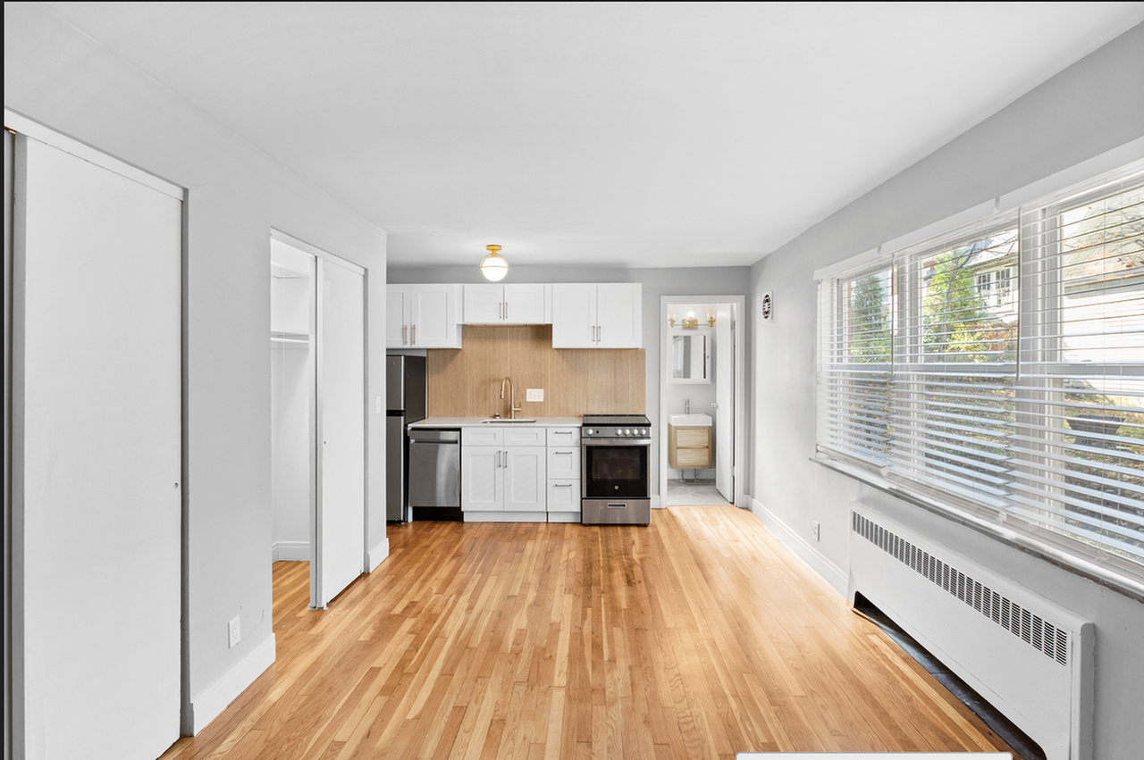 The Flats at Wasson Way - Photo 7 of 15