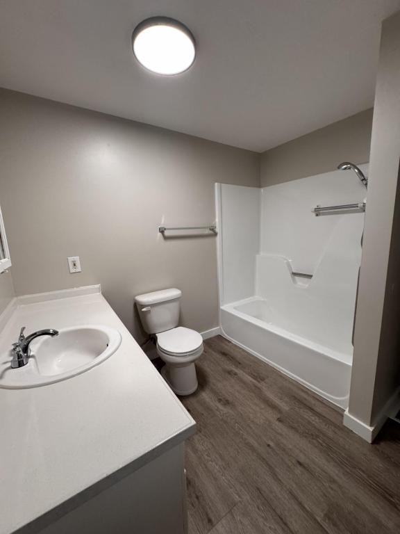 540 N Harrisville Rd Apt 4 - Photo 5 of 7