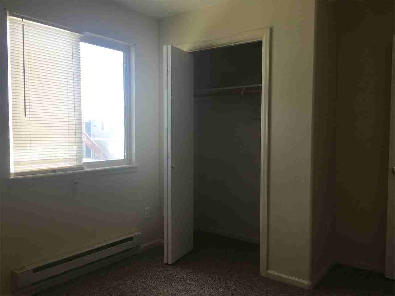 1825 S 9th St #D - Photo 3 of 16