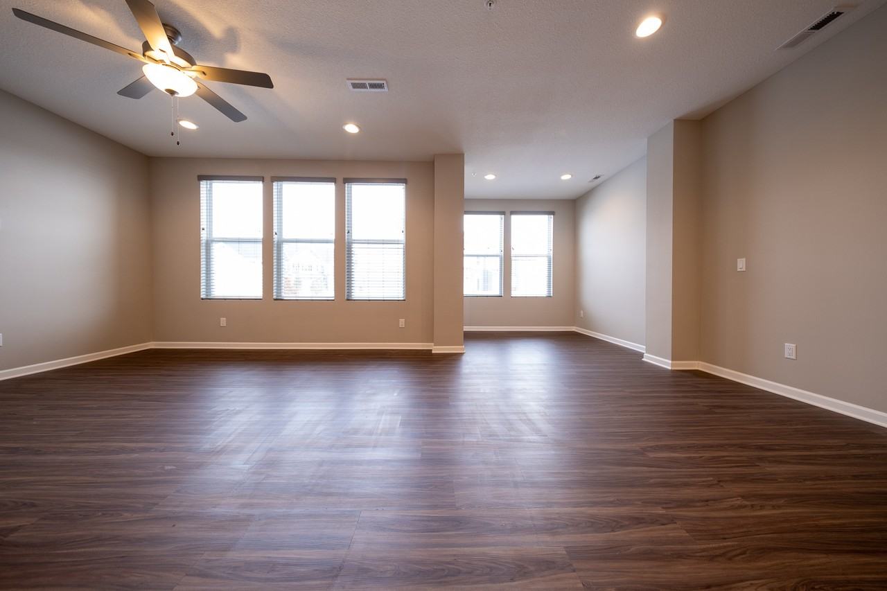 7170 Walnut Grove Way N #1 - Photo 3 of 27