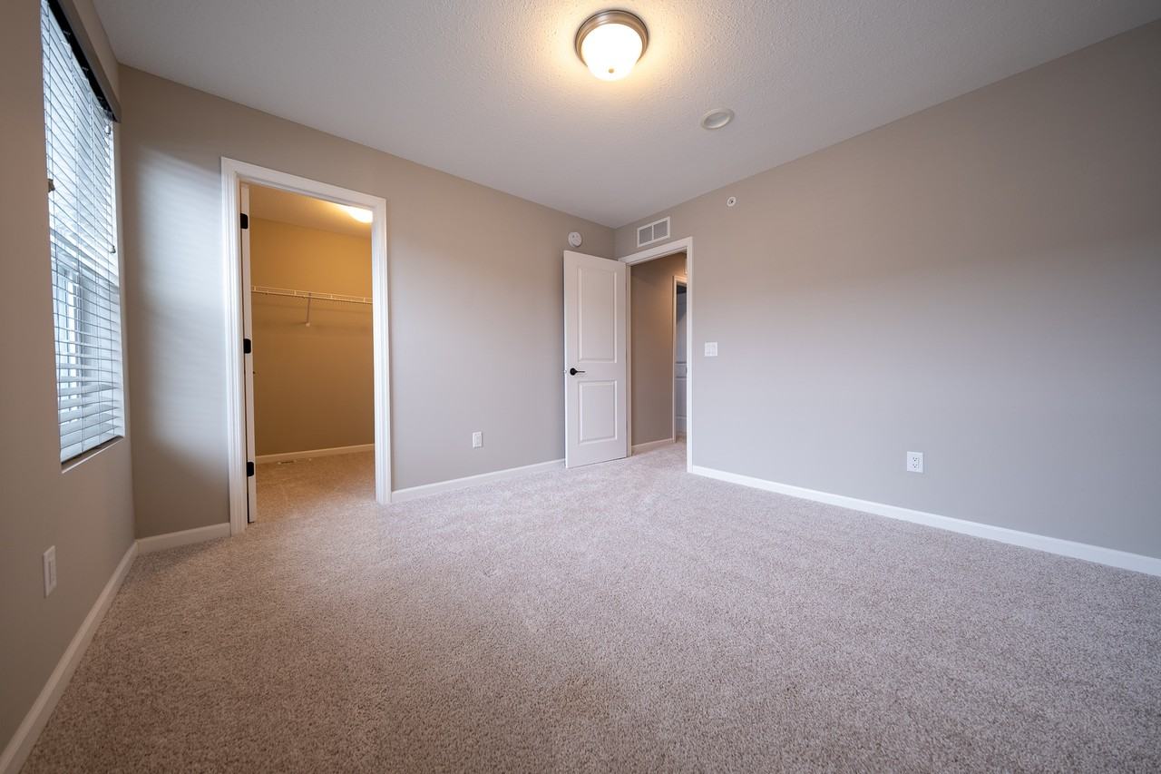 7170 Walnut Grove Way N #1 - Photo 4 of 27