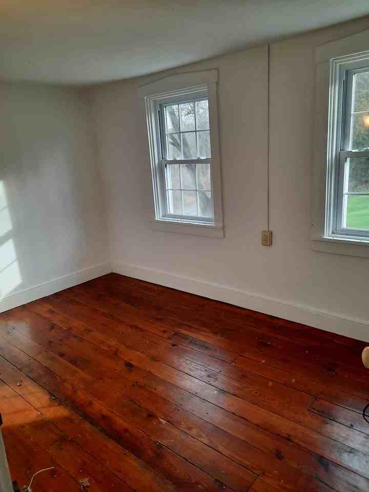 1515 River Rd - Photo 2 of 19