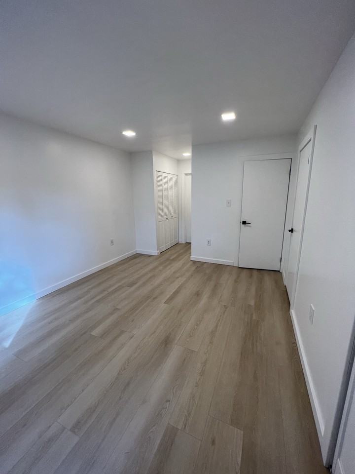 13106 Wonderland Way #1 - Photo 5 of 25