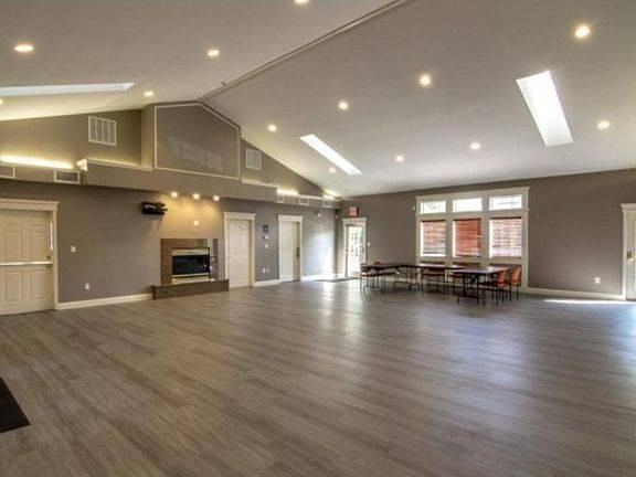 67 Vaughan Dr - Photo 7 of 20