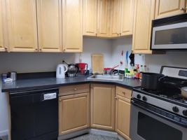 featured image of 94 14th St #2