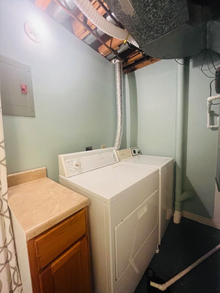 588 East Graham Place #1 - Photo 7 of 18