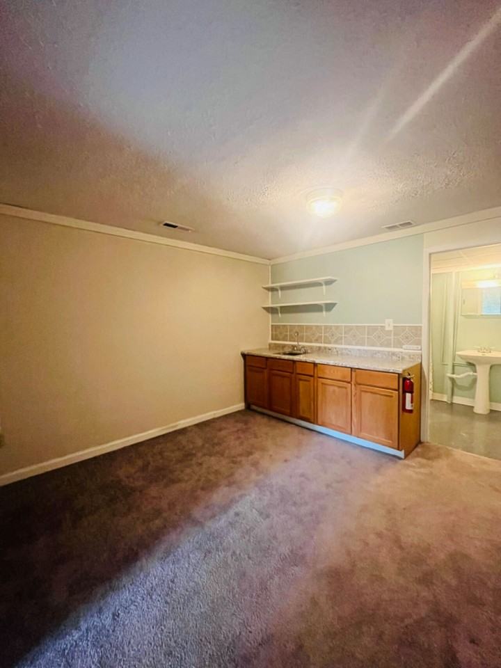 588 E Graham Pl #1 - Photo 6 of 18