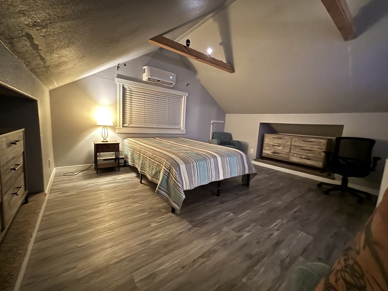 327 Bonfoy Ave #201 - Photo 2 of 24