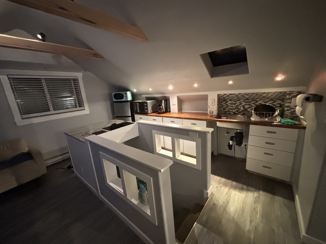 327 Bonfoy Ave #201 - Photo 4 of 24