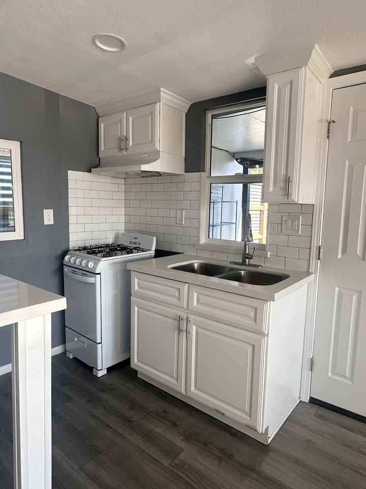6580 Smoketree Ave #6584 - Photo 3 of 13