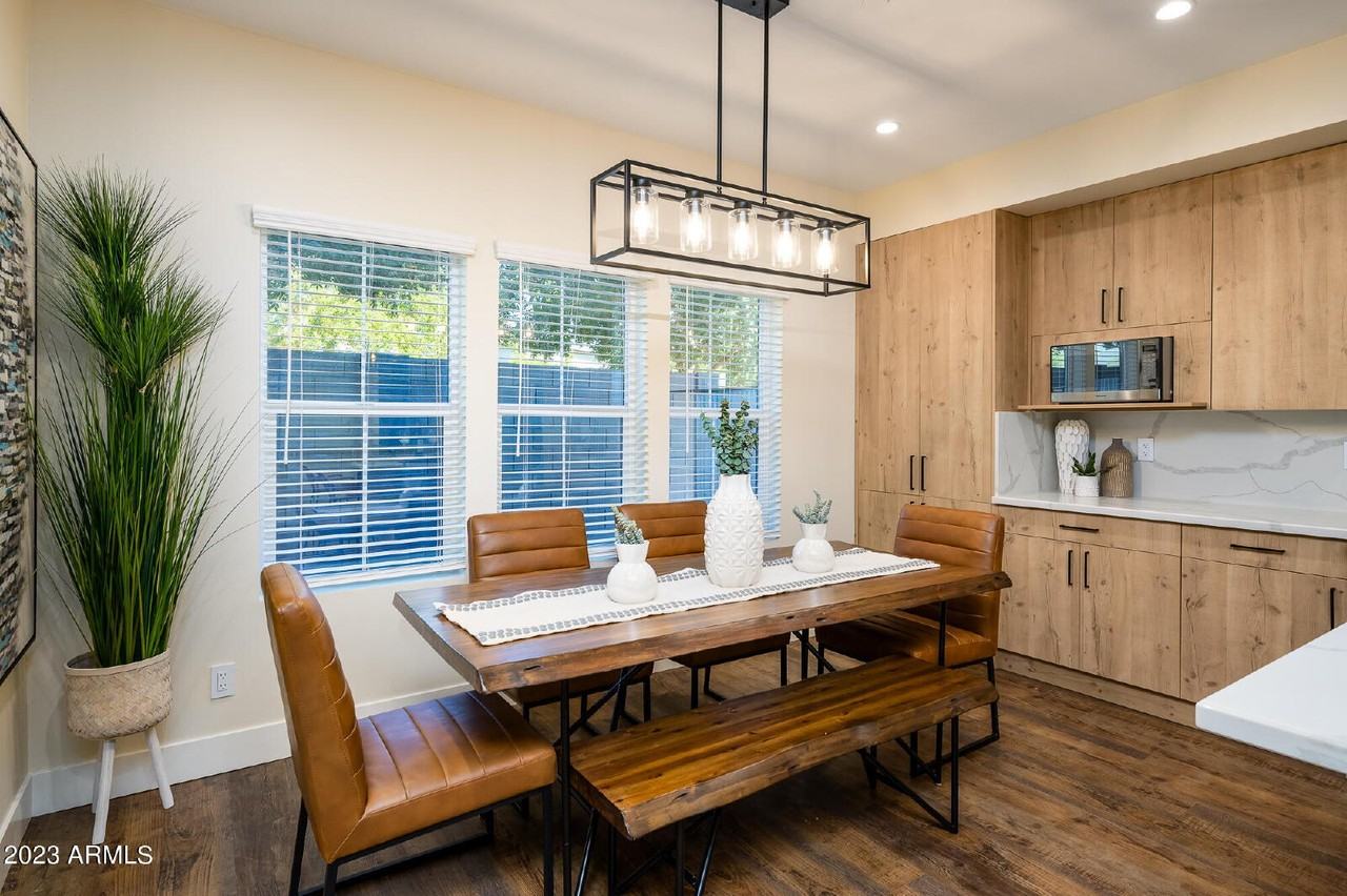 1621 W Medlock Dr - Photo 7 of 49