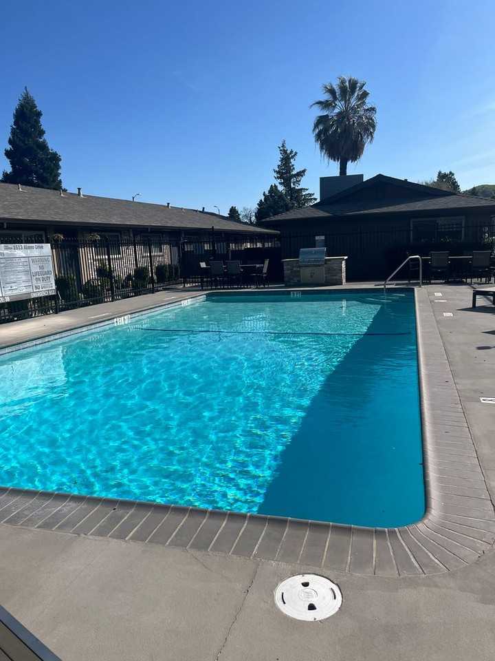 Avanti Apartment Homes - Photo 2 of 16