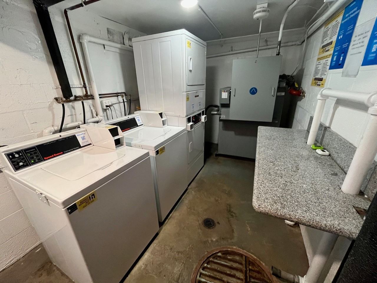 204 Washington Ave - Photo 3 of 3