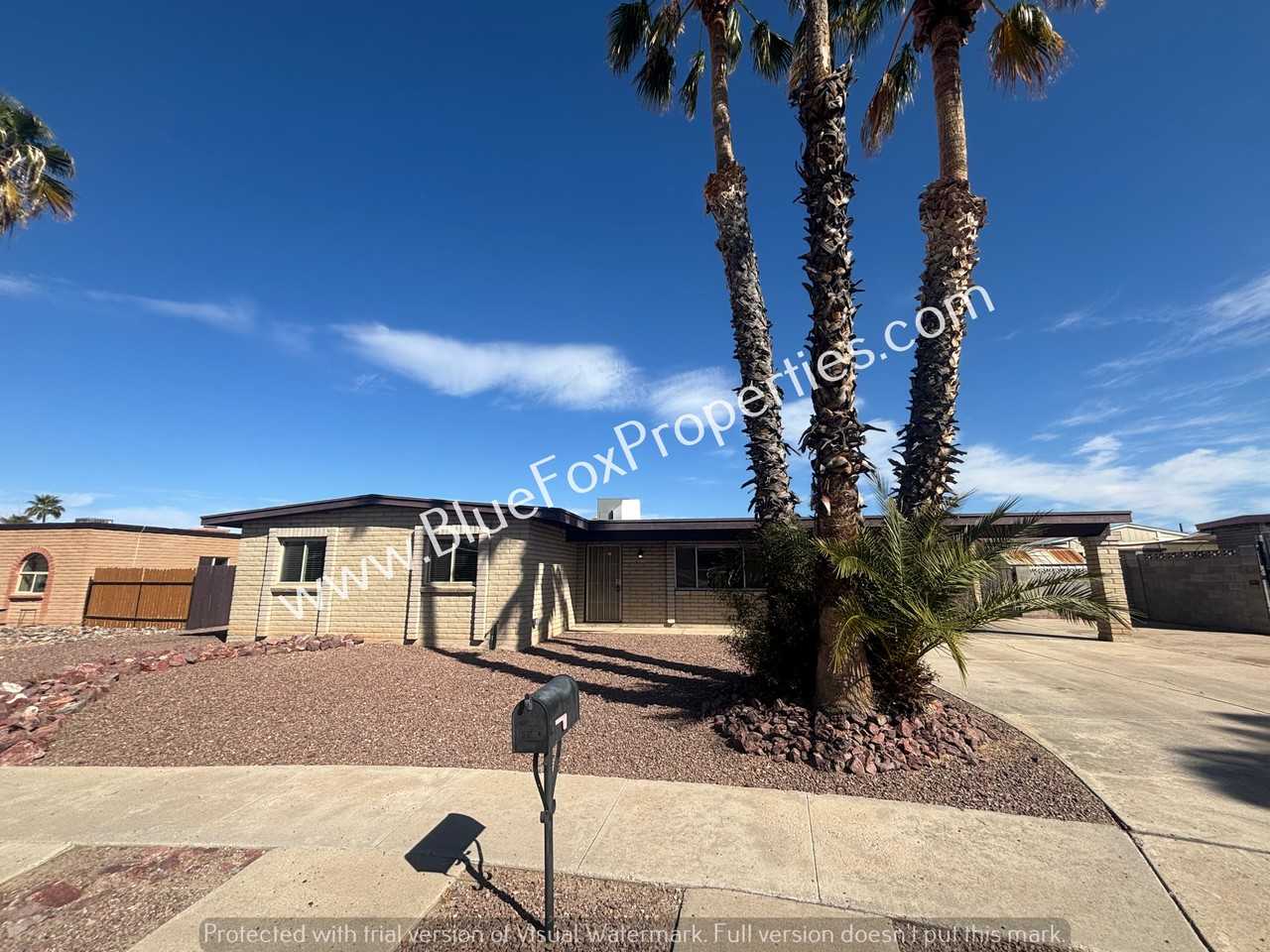 7763 E 33rd St - Photo 2 of 25