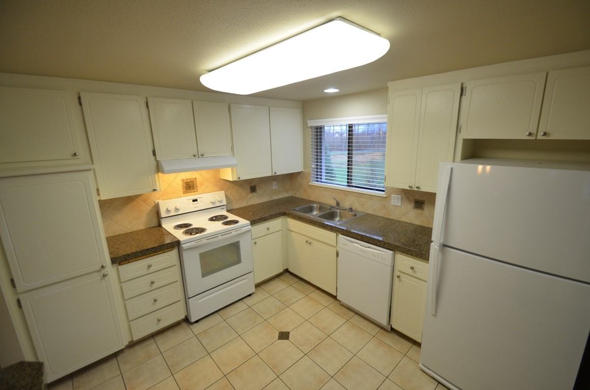 29734 52nd Ave S - Photo 2 of 14