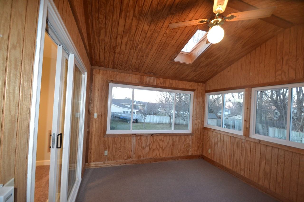 3518 12th Ave - Photo 3 of 17