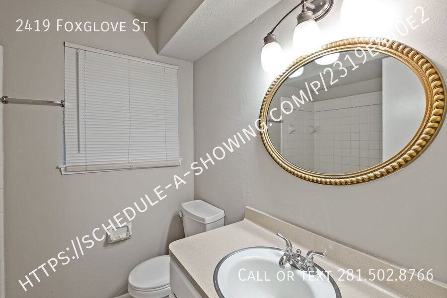 2419 Foxglove St - Photo 2 of 13