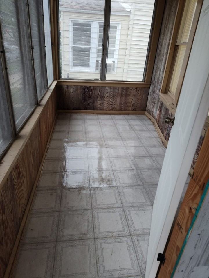 5424 S Seeley Ave #1 - Photo 2 of 8