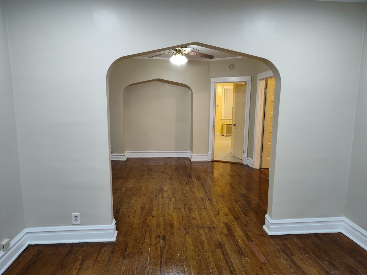 5424 S Seeley Ave #1 - Photo 7 of 8