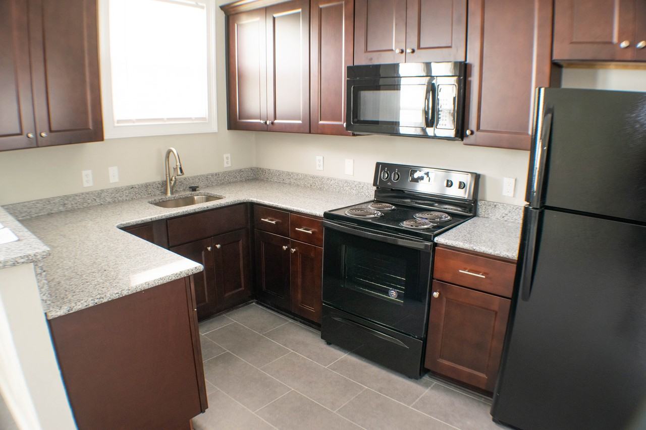 1251 W 27th St #NA - Photo 6 of 16