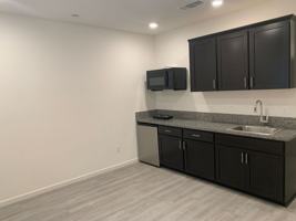 featured image of 810 Holdenhurst Ln