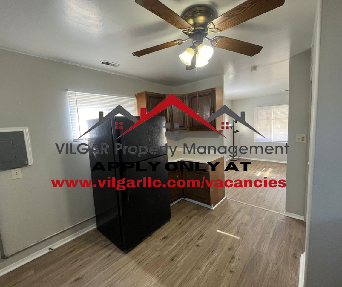 1949 Tennessee St - Photo 2 of 15